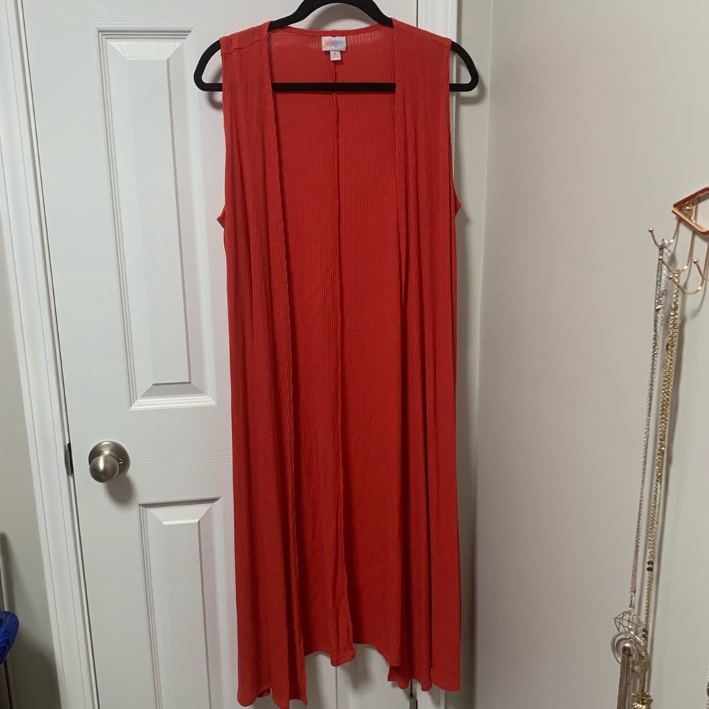 LuLaRoe Joy red ribbed